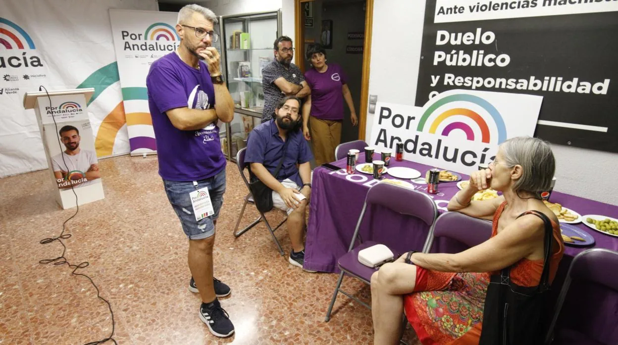 Seguimiento de la noche electoral en la sede de Por Andalucía en Córdoba