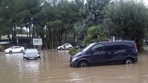 Imagen de una calle inundada en Valencia