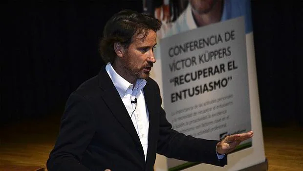Víctor Küppers, durante una de sus conferencias