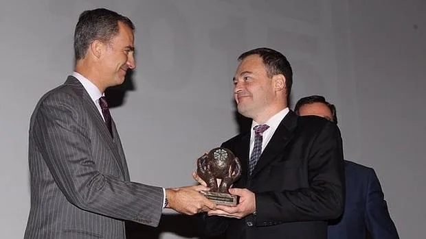 Don Felipe entrega los premios Cepyme