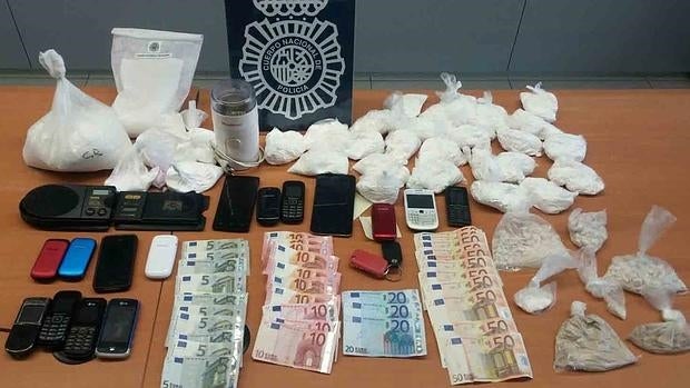 Cae un grupo organizado dedicado a la venta de cocaína y heroína en Móstoles