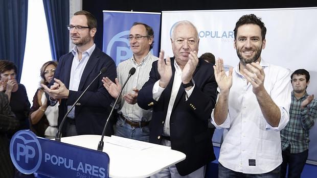 Maroto, Alonso, Margallo y Semper, en el acto del PP en el Palacio Miramar de San Sebastián