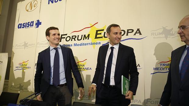 Pablo Casado y César Sánchez, este viernes en Valencia