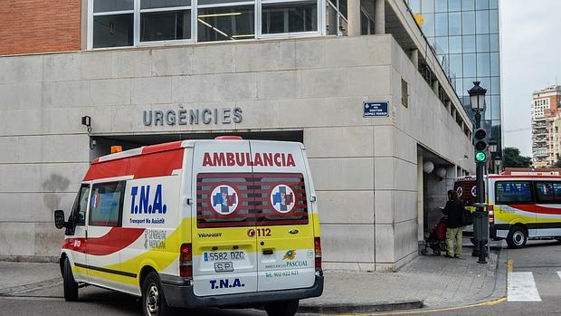 Imagen del acceso a Urgencias del Hospital Clínico de Valencia