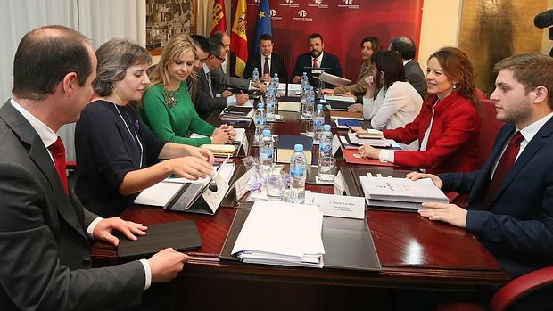 El Consejo de Gobierno de Castilla-La Mancha se ha reunido en Azuqueca de Henares