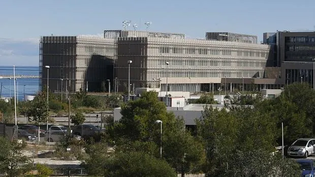 Imagen del exterior de uno de los edificios de la OAMI en Alicante