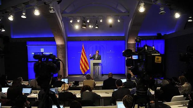 Artur Mas, ayer, durante una rueda de prensa en la Generalitat