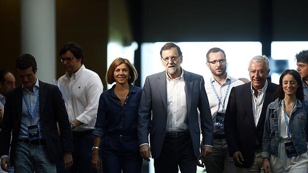 Mariano Rajoy y su equipo directivo en el PP