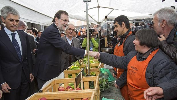 El presidente del Gobierno, Mariano Rajoy, en el acto de campaña electoral de Ávila