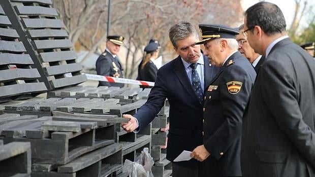 Golpe a una red que iba a introducir en España 1.400 kilos de palés fabricados con cocaína