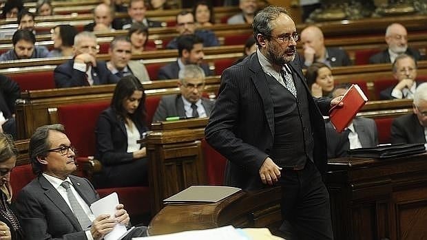 Artur Mas y Antonio Baños en una sesión en el Parlament.