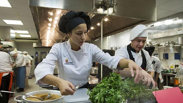 Ochos chefs valencianos optan al premio Promesas de la alta cocina