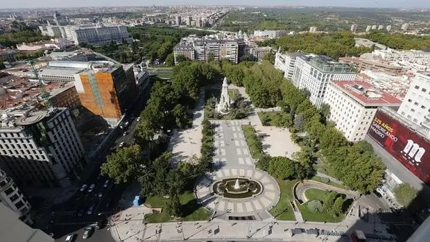Vista general de la Plaza de España, desde el Edifico España