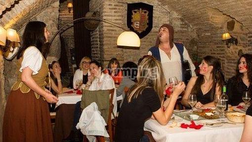 Cinco lugares para disfrutar de una cena temática en Castilla-La Mancha