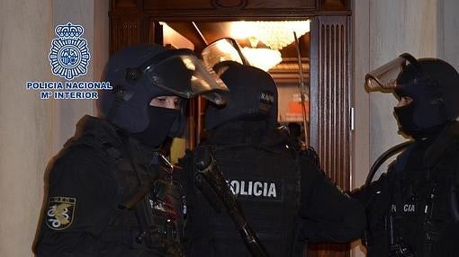 Golpe español al yihadismo: siete presuntos terroristas detenidos en Alicante, Valencia y Ceuta