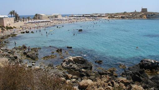 Vista de una de las playas de la isla de Tabarca