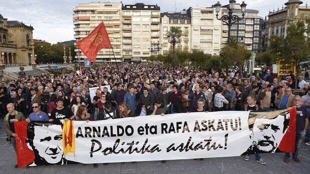 Manifestación por Arnaldo Otegi en 2015