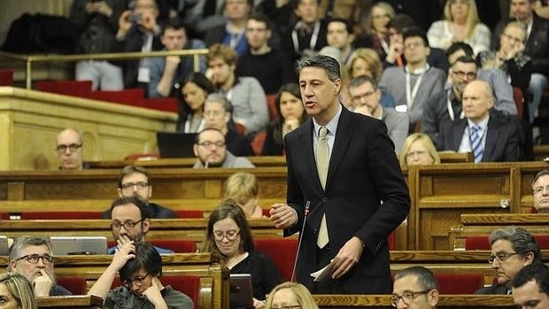 Xavier García Albiol en una sesión de control en el Parlamento de Cataluña