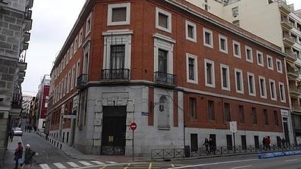 Edificio que se convertiría en el Museo Ambasz