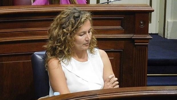 La consejera Ornella Chacón, en el Parlamento