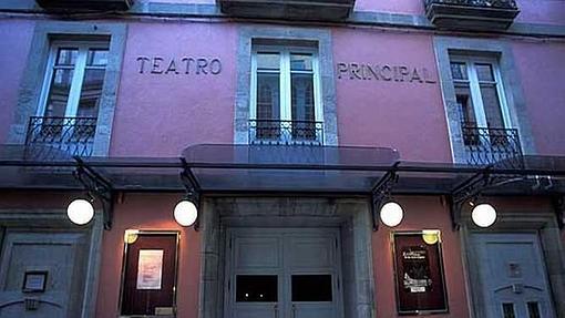 El liberal Santiago Sáez levantó este teatro tras prohibirle entrar en otro