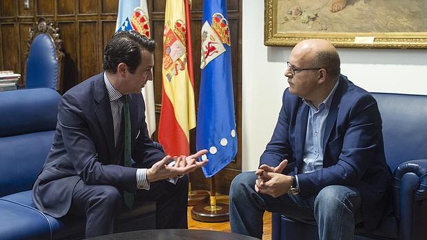 Antonio López de Ávila junto a Manuel Baltar, este viernes