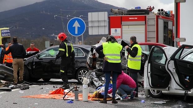 Una colisión múltiple se salda con 16 heridos en la A-66 a la altura de Vallejera de Riofrío (Salamanca)