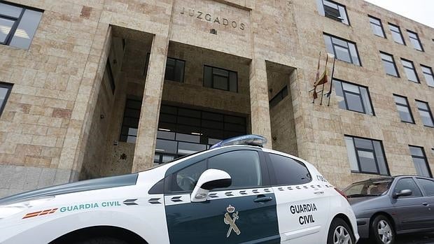 El edificio de los Juzgados fue desalojado pasadas las 11 horas de esta mañana