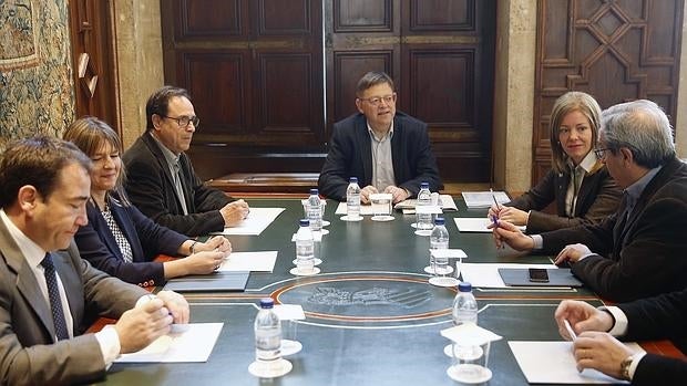 Imagen de la reunión presidida este sábado por Puig en el Palau de la Generalitat