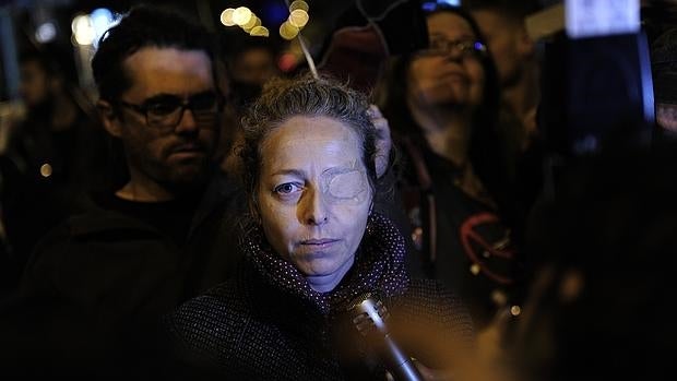 Empieza en Barcelona el juicio a dos mossos por dejar sin ojo a Ester Quintana