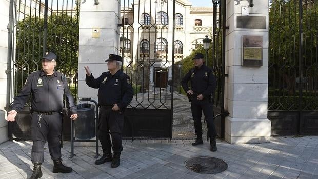 Según la UDEF, el ayuntamiento de Granada tiene aún pendientes de justificar 2,5 millones de euros del «caso Serrallo»