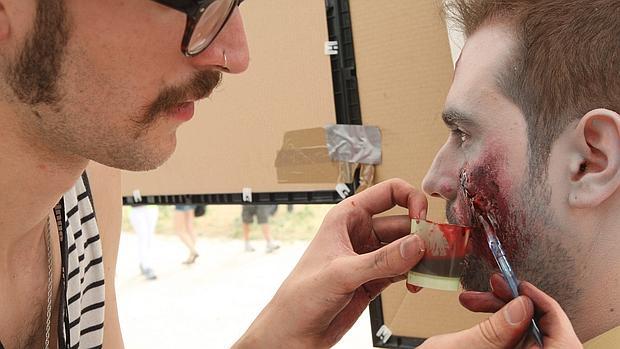 En la tarde del sábado se celebrará un maratón de maquillajes zombi