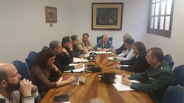 El concejal Juan José Pérez del Pino ha presidido la reunión en el Ayuntamiento