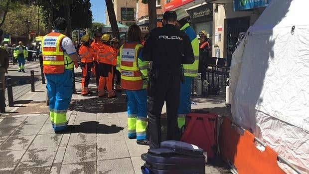 Diez intoxicados en el incendio de una vivienda en Móstoles