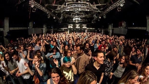 La sala Razmatazz acogió la semana pasada un concierto para recaudar fondos para pagar las multas del local barcelonés