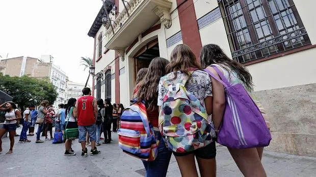 La tasa de abandono educativo temprano sube dos décimas en Castilla y León en el primer trimestre de 2016