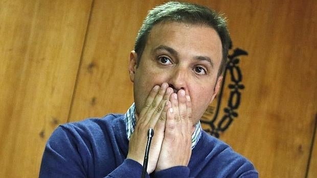 Bellido dice que su relación con el alcalde es «tan cordial como siempre» tras pedirle Echávarri su dimisión