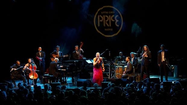 Concierto de Pink Martini en el Circo Price