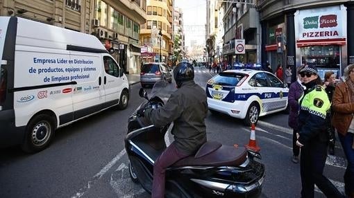 Restricciones de tráfico en el acceso al Mercado desde San Vicente