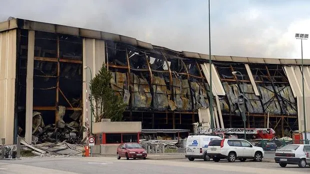 Fábrica de Campofrío de Burgos tras el incendio