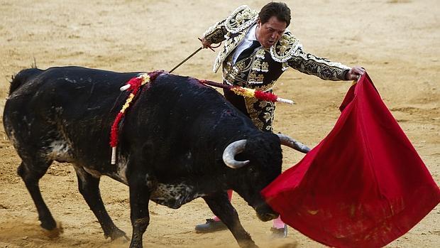 Imagen de la reaparición de El Soro en la plaza de toros de Xàtiva