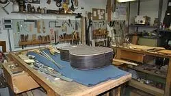 En el taller fabrican entre 60 y 70 guitarras artesanales al año
