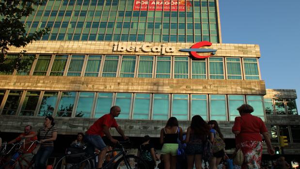 Sede central de Ibercaja, en Zaragoza
