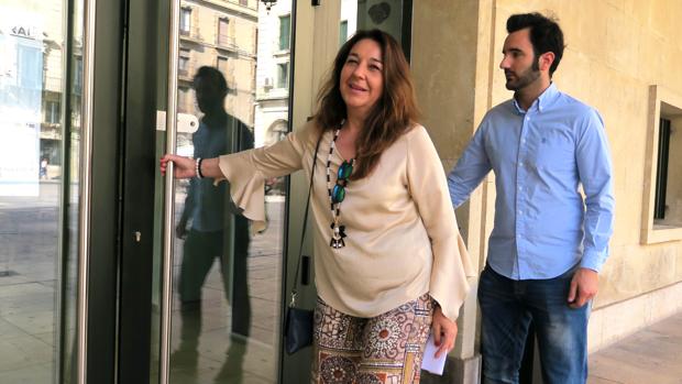 Adela Pedrosa, este martes antes del juicio