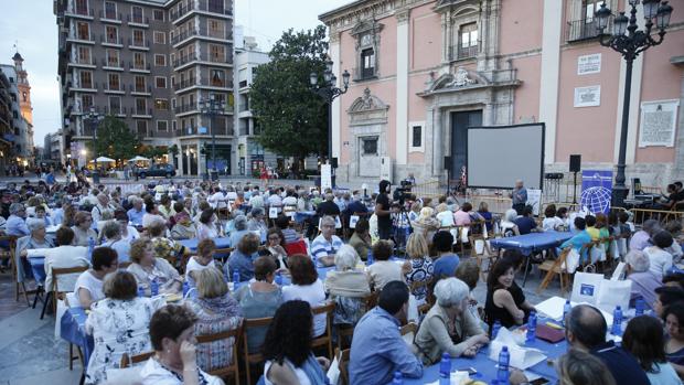 Imagen de la cena celebrada este viernes en Valencia