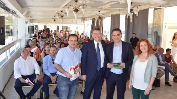 Julián López, Ximo Puig, Vicente Arques y Rocío Guijarro en el acto de campaña en Alfaz del Pi