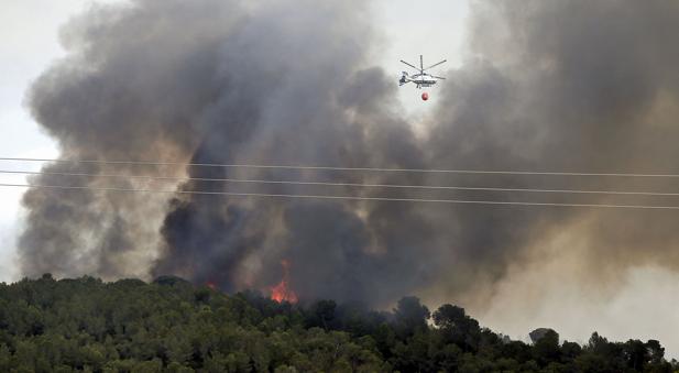 Imagen de uno de los incendios declarados la pasada semana en Valencia