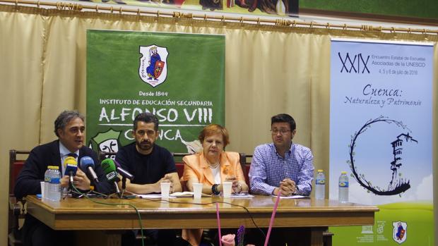 Ángel Mariscal, Ángel Luis Navarro, Rufina Moreno y Amador Pastor, durante la presentación