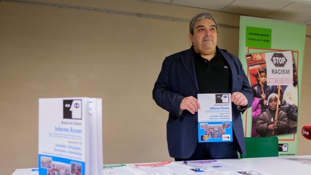 Esteban Ibarra, durante la presentación del Informe Raxen