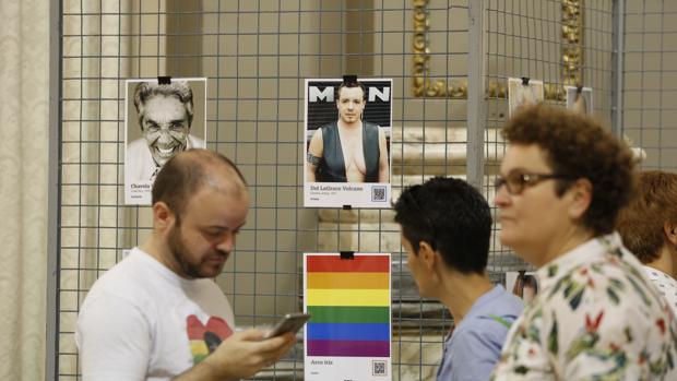 Imagen de una muestra sobre el colectivo gay inaugurada este martes en Valencia